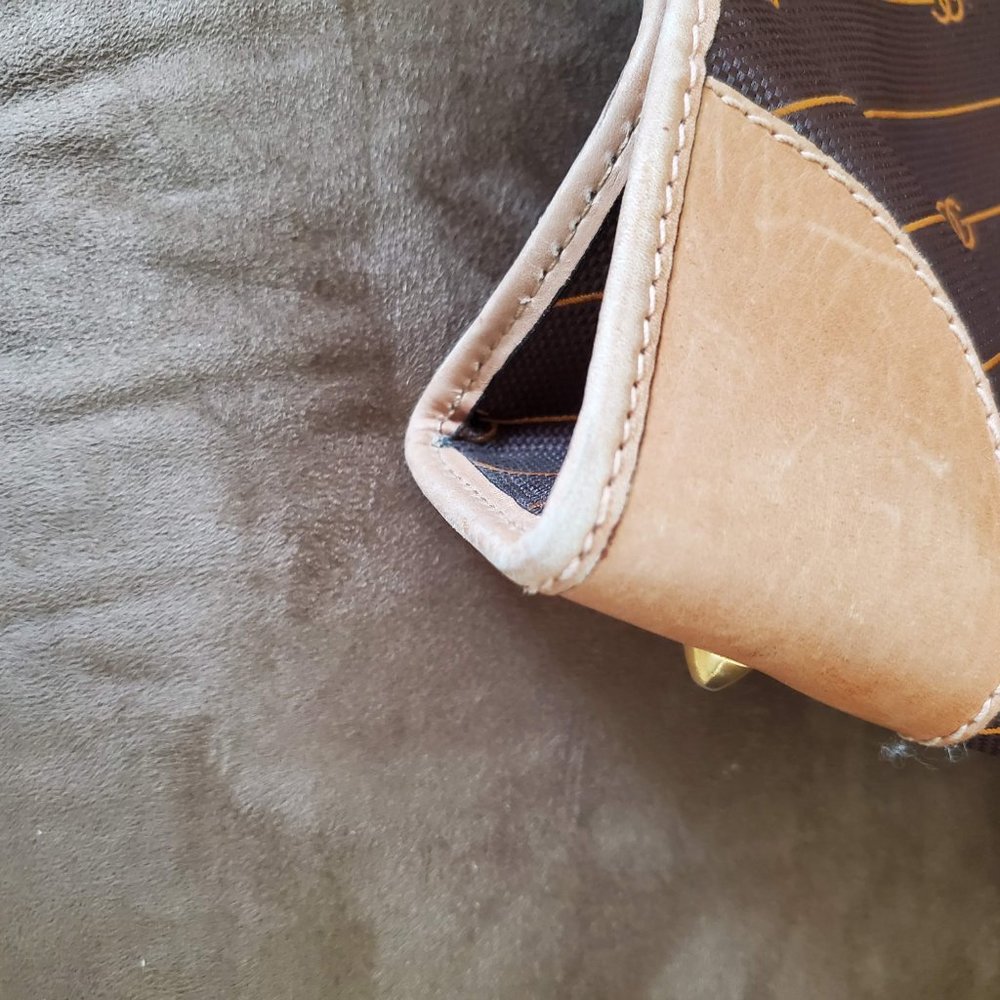 Vintage Gucci Shopper Tote Handbag - Picture 8 of 10